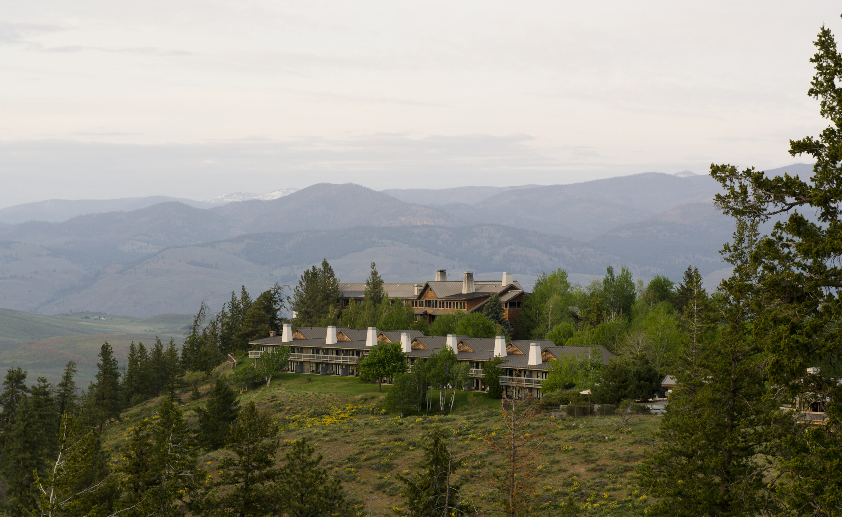 Sun Mountain Lodge