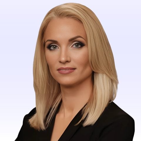 Lisa Tully-Lavian